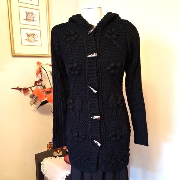 NWT Woman's Black Hooded Cardigan Coat Knit Lightweight Warm & Elegant Outerwear - Picture 9 of 12